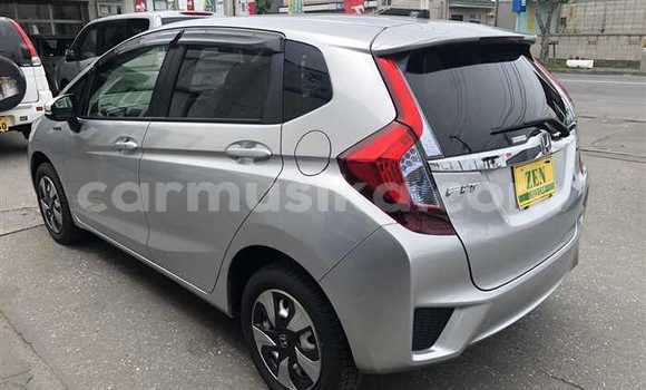 Buy Used Honda Fit Silver Car in Beitbridge in Matabeleland South Buy Used Honda Fit Silver Car in Beitbridge in Matabeleland South