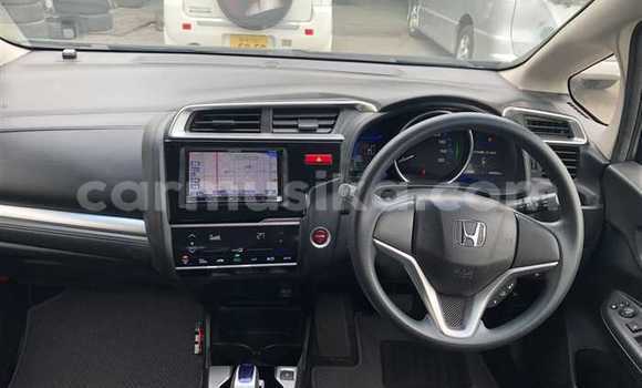 Buy Used Honda Fit Silver Car in Beitbridge in Matabeleland South Buy Used Honda Fit Silver Car in Beitbridge in Matabeleland South