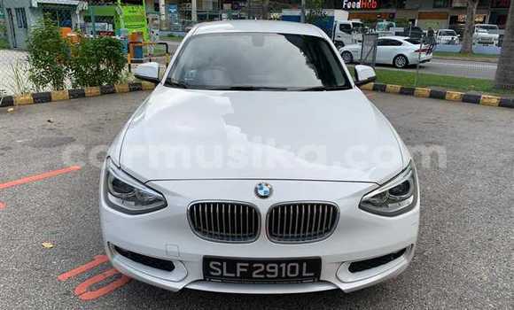 Nunua Ilio tumika BMW 1M Nyeupe Gari ndani ya Beitbridge nchini Matabeleland Kusini Nunua Ilio tumika BMW 1M Nyeupe Gari ndani ya Beitbridge nchini Matabeleland Kusini