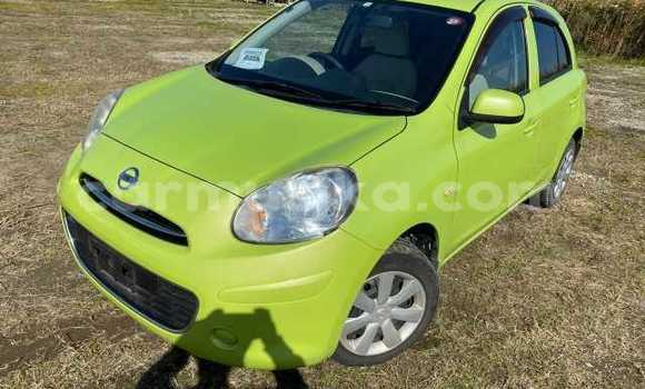 Acheter Occasion Voiture Nissan March Beige à Beitbridge, Matabeleland South