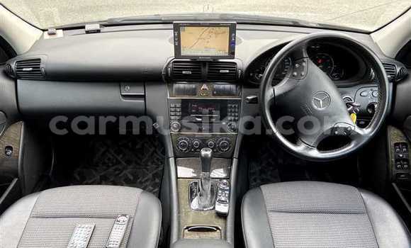 Acheter Occasion Voiture Mercedes‒Benz C-klasse Noir à Beitbridge, Matabeleland South Acheter Occasion Voiture Mercedes‒Benz C-klasse Noir à Beitbridge, Matabeleland South