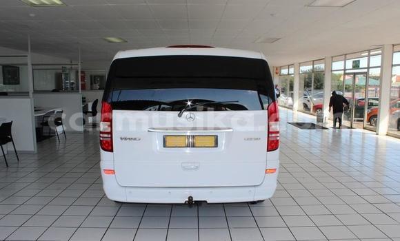 Tenga Tsaru Mercedes‒Benz Vito Chena Mota in Beitbridge in Matabeleland South Tenga Tsaru Mercedes‒Benz Vito Chena Mota in Beitbridge in Matabeleland South