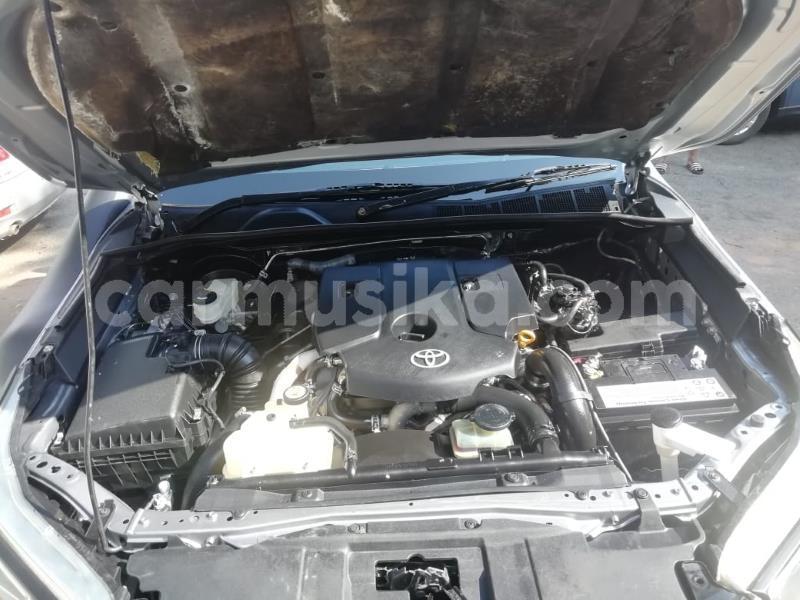 Big with watermark toyota hilux matabeleland south beitbridge 19993