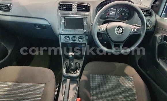 Nunua Ilio tumika Volkswagen Polo Bluu Gari ndani ya Beitbridge nchini Matabeleland Kusini Nunua Ilio tumika Volkswagen Polo Bluu Gari ndani ya Beitbridge nchini Matabeleland Kusini