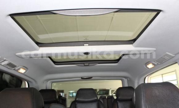 Tenga Tsaru Mercedes‒Benz Vito Chena Mota in Beitbridge in Matabeleland South Tenga Tsaru Mercedes‒Benz Vito Chena Mota in Beitbridge in Matabeleland South