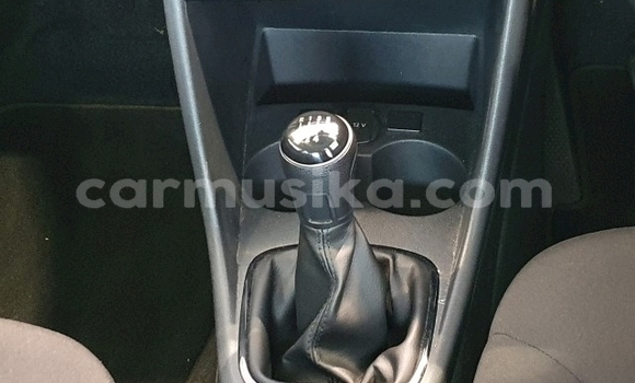 Nunua Ilio tumika Volkswagen Polo Bluu Gari ndani ya Beitbridge nchini Matabeleland Kusini Nunua Ilio tumika Volkswagen Polo Bluu Gari ndani ya Beitbridge nchini Matabeleland Kusini