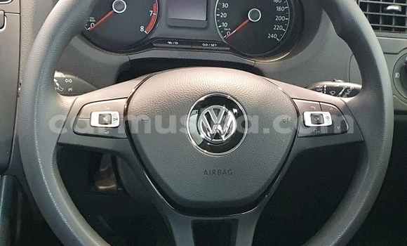 Nunua Ilio tumika Volkswagen Polo Bluu Gari ndani ya Beitbridge nchini Matabeleland Kusini Nunua Ilio tumika Volkswagen Polo Bluu Gari ndani ya Beitbridge nchini Matabeleland Kusini