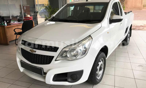 Nunua Ilio tumika Chevrolet Corsa Nyeupe Gari ndani ya Beitbridge nchini Matabeleland Kusini Nunua Ilio tumika Chevrolet Corsa Nyeupe Gari ndani ya Beitbridge nchini Matabeleland Kusini