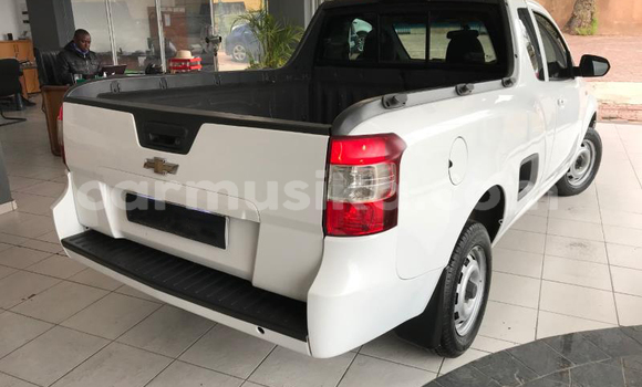 Nunua Ilio tumika Chevrolet Corsa Nyeupe Gari ndani ya Beitbridge nchini Matabeleland Kusini Nunua Ilio tumika Chevrolet Corsa Nyeupe Gari ndani ya Beitbridge nchini Matabeleland Kusini