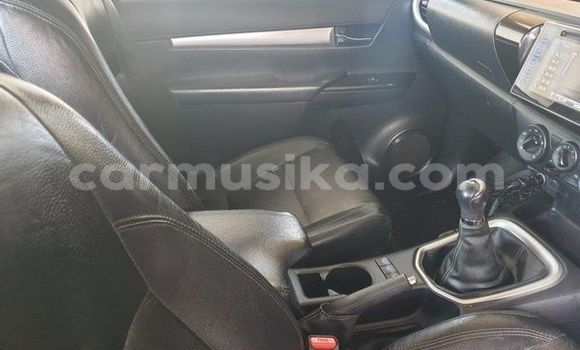 Nunua Ilio tumika Toyota Hilux Nyingine Gari ndani ya Beitbridge nchini Matabeleland Kusini Nunua Ilio tumika Toyota Hilux Nyingine Gari ndani ya Beitbridge nchini Matabeleland Kusini
