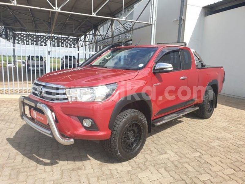 Big with watermark toyota hilux matabeleland south beitbridge 20006