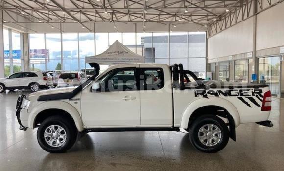 Buy Used Ford Ranger White Car in Beitbridge in Matabeleland South Buy Used Ford Ranger White Car in Beitbridge in Matabeleland South