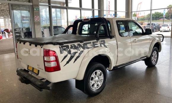 Buy Used Ford Ranger White Car in Beitbridge in Matabeleland South Buy Used Ford Ranger White Car in Beitbridge in Matabeleland South