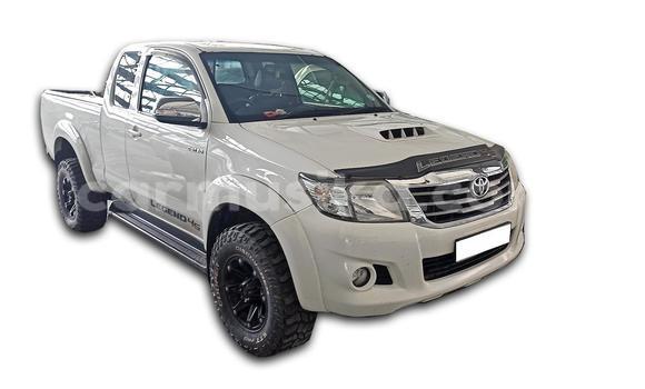 Acheter Occasion Voiture Toyota Hilux Blanc à Beitbridge, Matabeleland South Acheter Occasion Voiture Toyota Hilux Blanc à Beitbridge, Matabeleland South