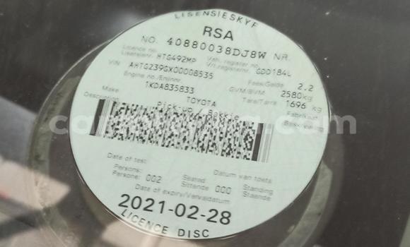 Acheter Occasion Voiture Toyota Hilux Blanc à Beitbridge, Matabeleland South Acheter Occasion Voiture Toyota Hilux Blanc à Beitbridge, Matabeleland South