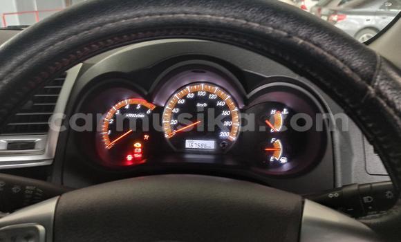 Acheter Occasion Voiture Toyota Hilux Blanc à Beitbridge, Matabeleland South Acheter Occasion Voiture Toyota Hilux Blanc à Beitbridge, Matabeleland South