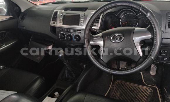 Acheter Occasion Voiture Toyota Hilux Blanc à Beitbridge, Matabeleland South Acheter Occasion Voiture Toyota Hilux Blanc à Beitbridge, Matabeleland South