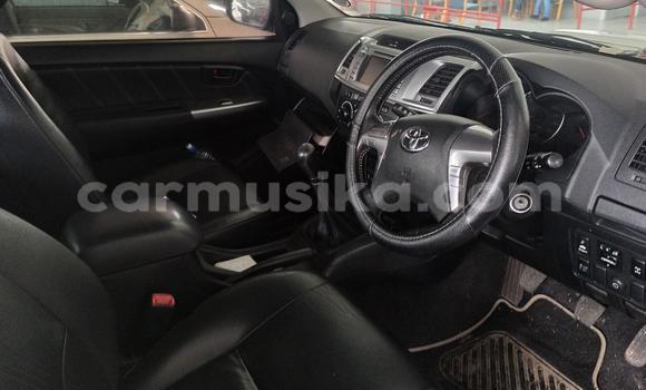 Acheter Occasion Voiture Toyota Hilux Blanc à Beitbridge, Matabeleland South Acheter Occasion Voiture Toyota Hilux Blanc à Beitbridge, Matabeleland South