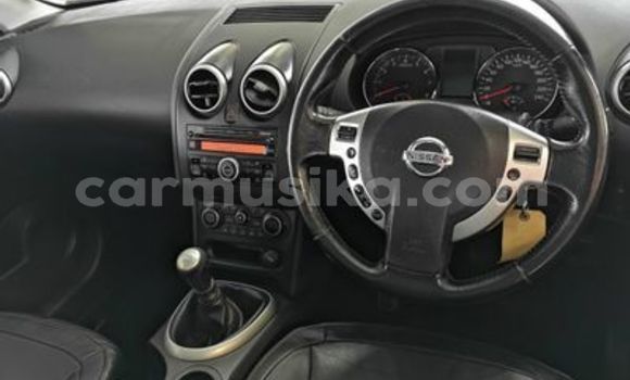 Nunua Ilio tumika Nissan Qashqai Beige Gari ndani ya Beitbridge nchini Matabeleland Kusini Nunua Ilio tumika Nissan Qashqai Beige Gari ndani ya Beitbridge nchini Matabeleland Kusini