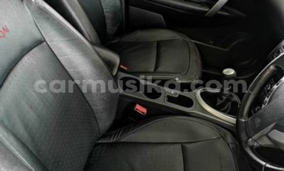 Nunua Ilio tumika Nissan Qashqai Beige Gari ndani ya Beitbridge nchini Matabeleland Kusini Nunua Ilio tumika Nissan Qashqai Beige Gari ndani ya Beitbridge nchini Matabeleland Kusini