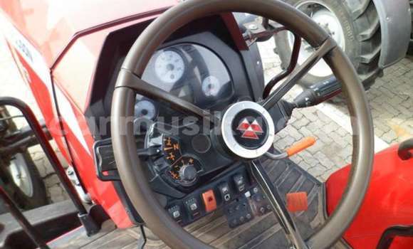 Nunua Ilio tumika DAF LF Nyekundu Lori ndani ya Beitbridge nchini Matabeleland Kusini Nunua Ilio tumika DAF LF Nyekundu Lori ndani ya Beitbridge nchini Matabeleland Kusini