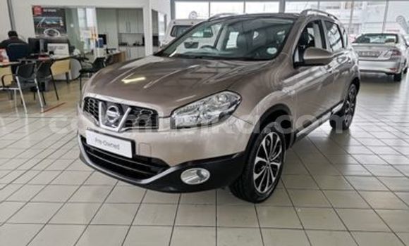 Nunua Ilio tumika Nissan Qashqai Beige Gari ndani ya Beitbridge nchini Matabeleland Kusini Nunua Ilio tumika Nissan Qashqai Beige Gari ndani ya Beitbridge nchini Matabeleland Kusini