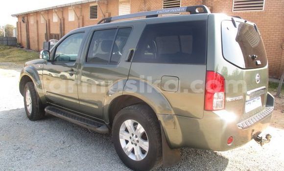 Acheter Occasion Voiture Nissan Pathfinder Autre à Beitbridge, Matabeleland South Acheter Occasion Voiture Nissan Pathfinder Autre à Beitbridge, Matabeleland South