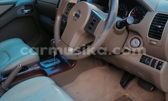 Acheter Occasion Voiture Nissan Pathfinder Beige à Beitbridge, Matabeleland South Acheter Occasion Voiture Nissan Pathfinder Beige à Beitbridge, Matabeleland South