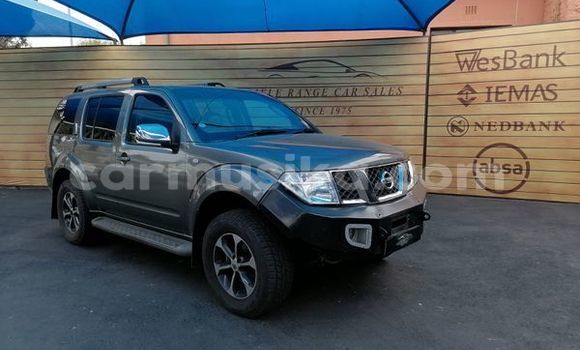 Acheter Occasion Voiture Nissan Pathfinder Beige à Beitbridge, Matabeleland South Acheter Occasion Voiture Nissan Pathfinder Beige à Beitbridge, Matabeleland South