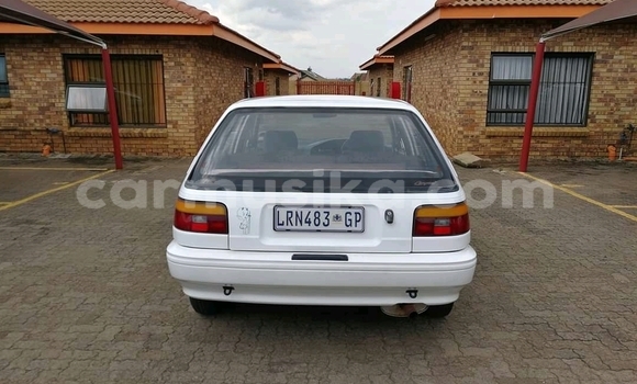 Acheter Occasion Voiture Toyota Corolla Blanc à Beitbridge, Matabeleland South Acheter Occasion Voiture Toyota Corolla Blanc à Beitbridge, Matabeleland South