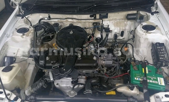 Acheter Occasion Voiture Toyota Corolla Blanc à Beitbridge, Matabeleland South Acheter Occasion Voiture Toyota Corolla Blanc à Beitbridge, Matabeleland South