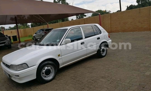 Acheter Occasion Voiture Toyota Corolla Blanc à Beitbridge, Matabeleland South Acheter Occasion Voiture Toyota Corolla Blanc à Beitbridge, Matabeleland South