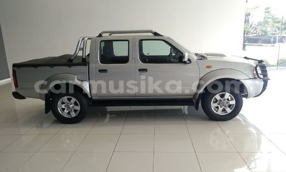 Acheter Occasion Voiture Nissan NP 300 Gris à Beitbridge, Matabeleland South Acheter Occasion Voiture Nissan NP 300 Gris à Beitbridge, Matabeleland South