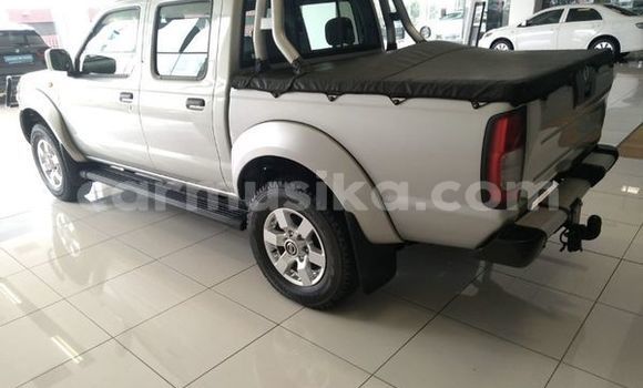 Acheter Occasion Voiture Nissan NP 300 Gris à Beitbridge, Matabeleland South Acheter Occasion Voiture Nissan NP 300 Gris à Beitbridge, Matabeleland South