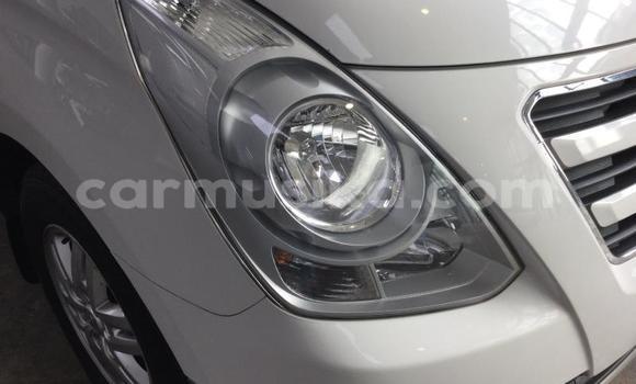 Acheter Occasion Voiture Hyundai H1 Blanc à Harare, Harare Acheter Occasion Voiture Hyundai H1 Blanc à Harare, Harare