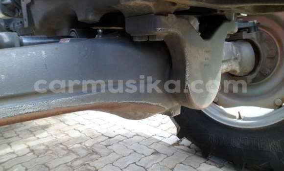 Nunua Ilio tumika DAF LF Nyekundu Lori ndani ya Beitbridge nchini Matabeleland Kusini Nunua Ilio tumika DAF LF Nyekundu Lori ndani ya Beitbridge nchini Matabeleland Kusini