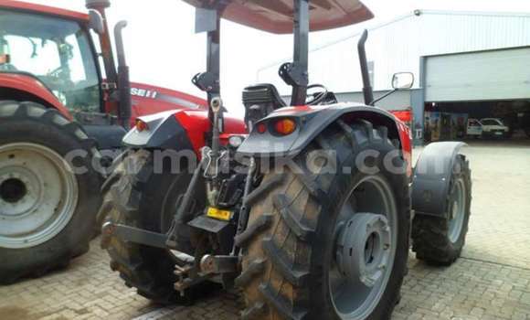 Nunua Ilio tumika DAF LF Nyekundu Lori ndani ya Beitbridge nchini Matabeleland Kusini Nunua Ilio tumika DAF LF Nyekundu Lori ndani ya Beitbridge nchini Matabeleland Kusini