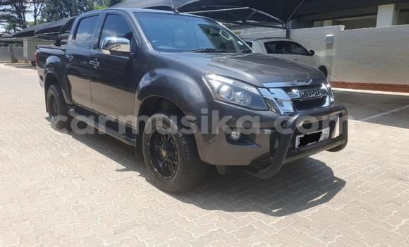 Buy Used Isuzu KB Black Car in Beitbridge in Matabeleland South