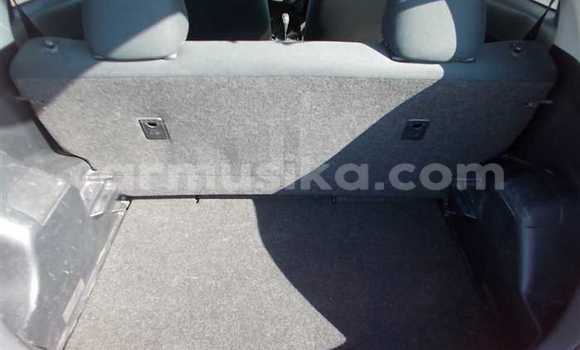 Nunua Ilio tumika Toyota Vitz Nyekundu Gari ndani ya Beitbridge nchini Matabeleland Kusini Nunua Ilio tumika Toyota Vitz Nyekundu Gari ndani ya Beitbridge nchini Matabeleland Kusini