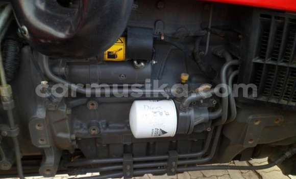 Nunua Ilio tumika DAF LF Nyekundu Lori ndani ya Beitbridge nchini Matabeleland Kusini Nunua Ilio tumika DAF LF Nyekundu Lori ndani ya Beitbridge nchini Matabeleland Kusini