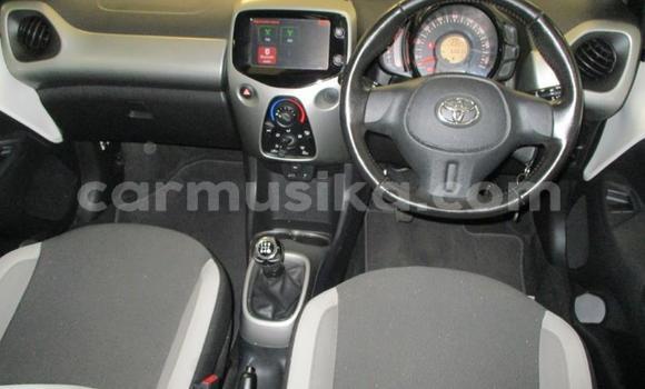 Acheter Occasion Voiture Toyota Aygo Blanc à Beitbridge, Matabeleland South Acheter Occasion Voiture Toyota Aygo Blanc à Beitbridge, Matabeleland South