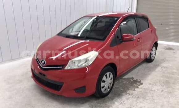 Nunua Ilio tumika Toyota Vitz Nyekundu Gari ndani ya Beitbridge nchini Matabeleland Kusini