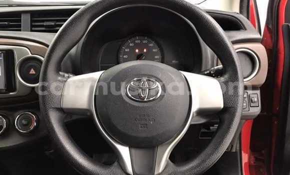 Nunua Ilio tumika Toyota Vitz Nyekundu Gari ndani ya Beitbridge nchini Matabeleland Kusini Nunua Ilio tumika Toyota Vitz Nyekundu Gari ndani ya Beitbridge nchini Matabeleland Kusini