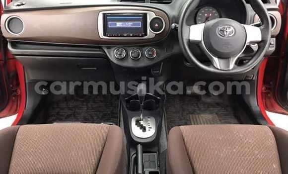 Nunua Ilio tumika Toyota Vitz Nyekundu Gari ndani ya Beitbridge nchini Matabeleland Kusini Nunua Ilio tumika Toyota Vitz Nyekundu Gari ndani ya Beitbridge nchini Matabeleland Kusini