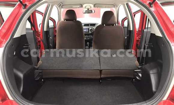 Nunua Ilio tumika Toyota Vitz Nyekundu Gari ndani ya Beitbridge nchini Matabeleland Kusini Nunua Ilio tumika Toyota Vitz Nyekundu Gari ndani ya Beitbridge nchini Matabeleland Kusini