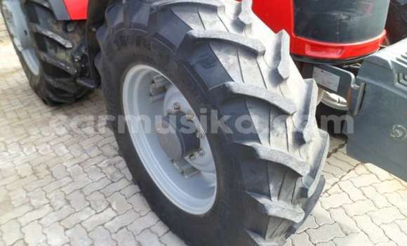 Nunua Ilio tumika DAF LF Nyekundu Lori ndani ya Beitbridge nchini Matabeleland Kusini Nunua Ilio tumika DAF LF Nyekundu Lori ndani ya Beitbridge nchini Matabeleland Kusini