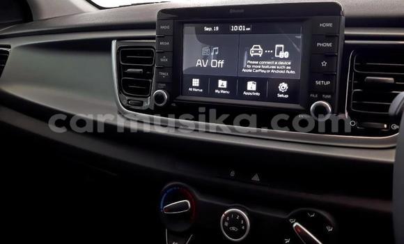 Acheter Occasion Voiture Kia Rio Blanc à Beitbridge, Matabeleland South Acheter Occasion Voiture Kia Rio Blanc à Beitbridge, Matabeleland South