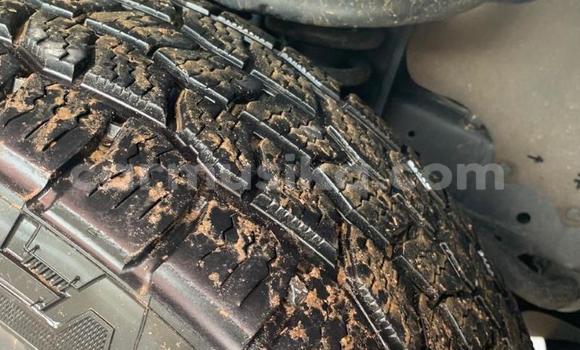 Buy Used Toyota Hilux Beige Car in Beitbridge in Matabeleland South Buy Used Toyota Hilux Beige Car in Beitbridge in Matabeleland South