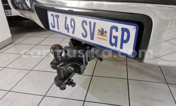 Acheter Occasion Voiture Toyota Hilux Gris à Beitbridge, Matabeleland South Acheter Occasion Voiture Toyota Hilux Gris à Beitbridge, Matabeleland South