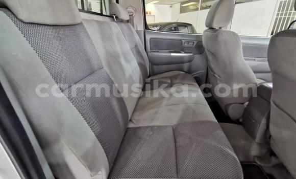 Acheter Occasion Voiture Toyota Hilux Gris à Beitbridge, Matabeleland South Acheter Occasion Voiture Toyota Hilux Gris à Beitbridge, Matabeleland South